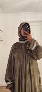 Nora Shimmer Abaya in Brown