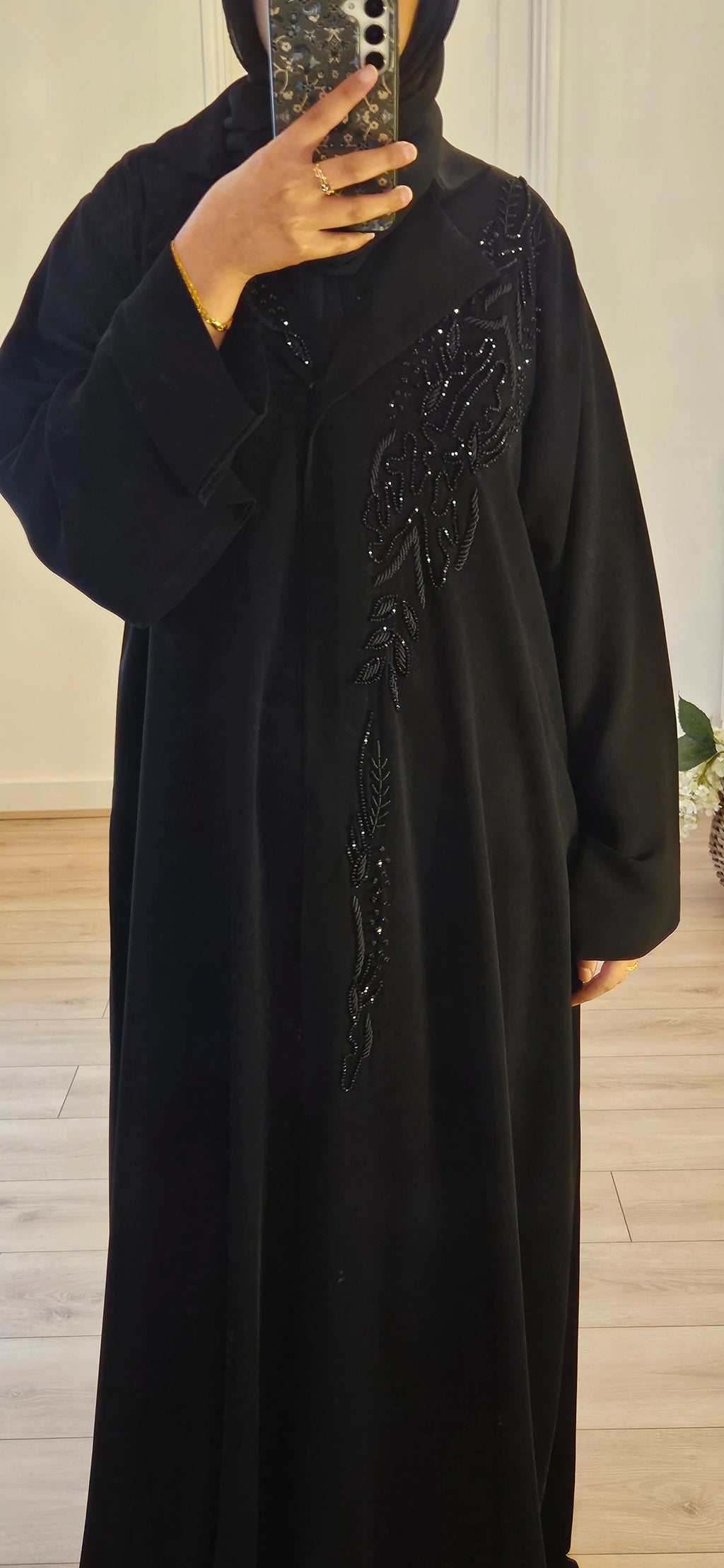 Zeyna Abaya