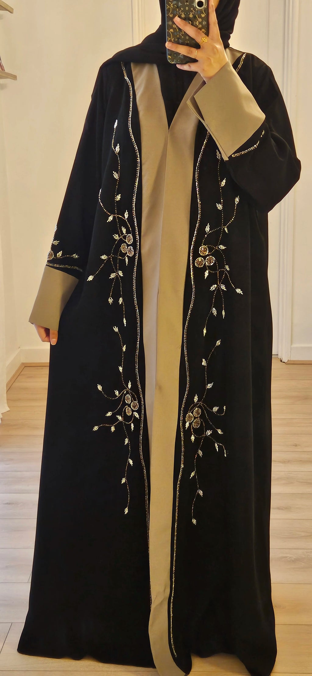 Saffa Abaya