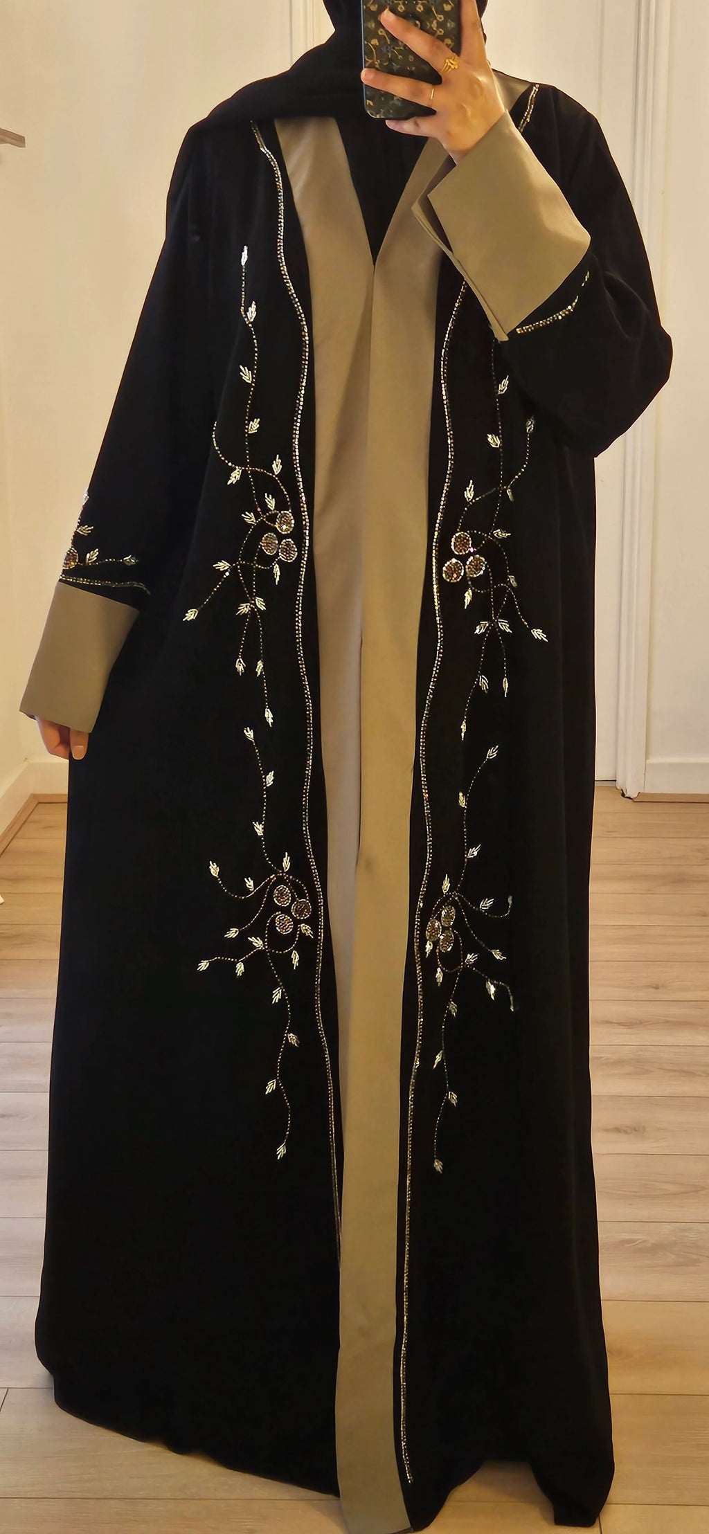 Saffa Abaya
