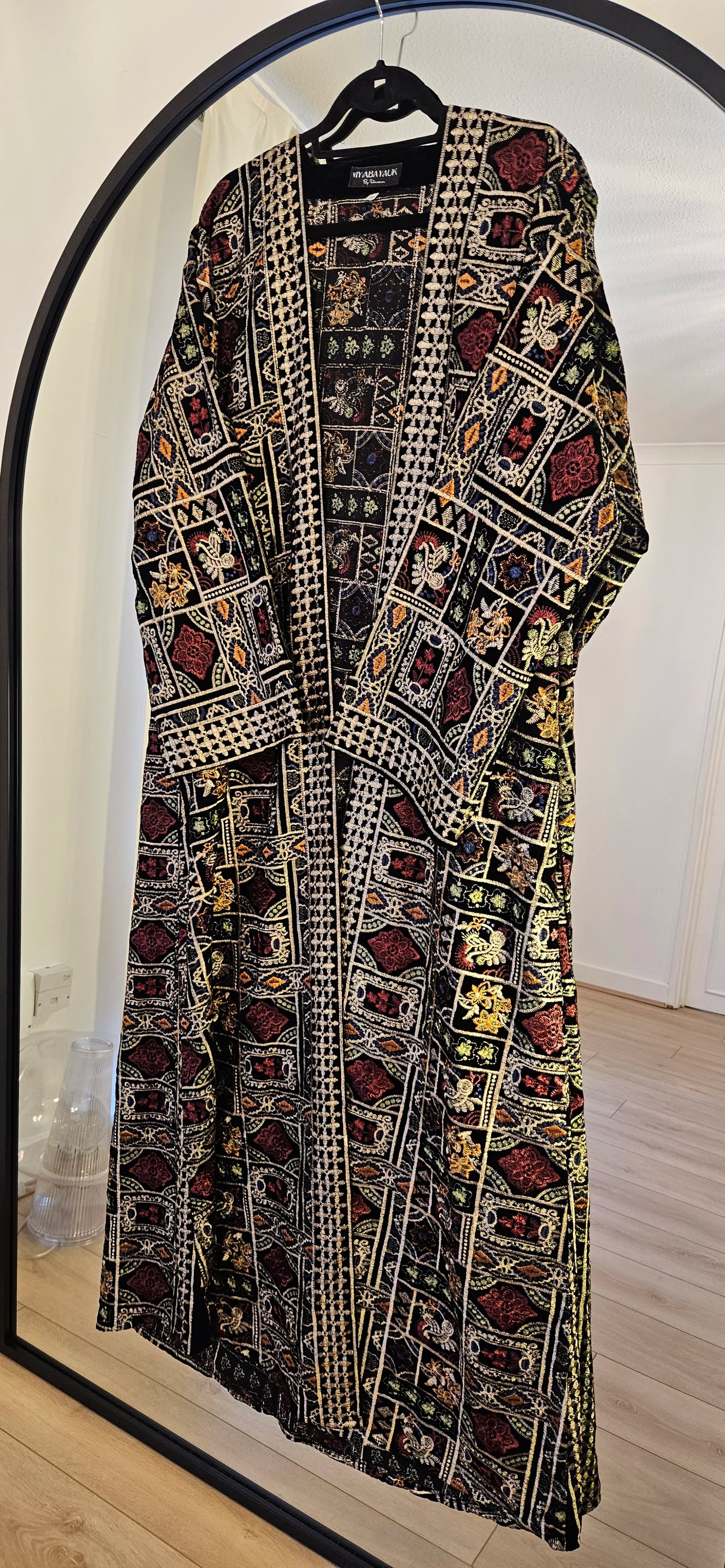 Exclusive Alyza Velvet Jacket Abaya