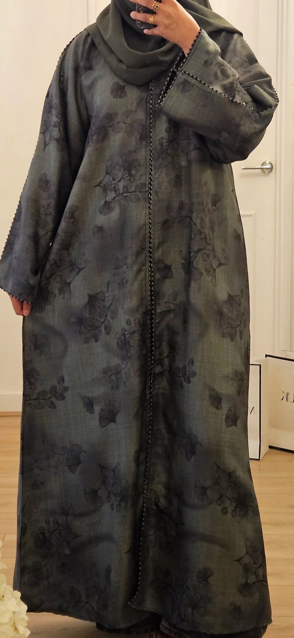 Jacquard Abaya in Green