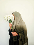 Model Dip Ombre Khaki Green Hijab