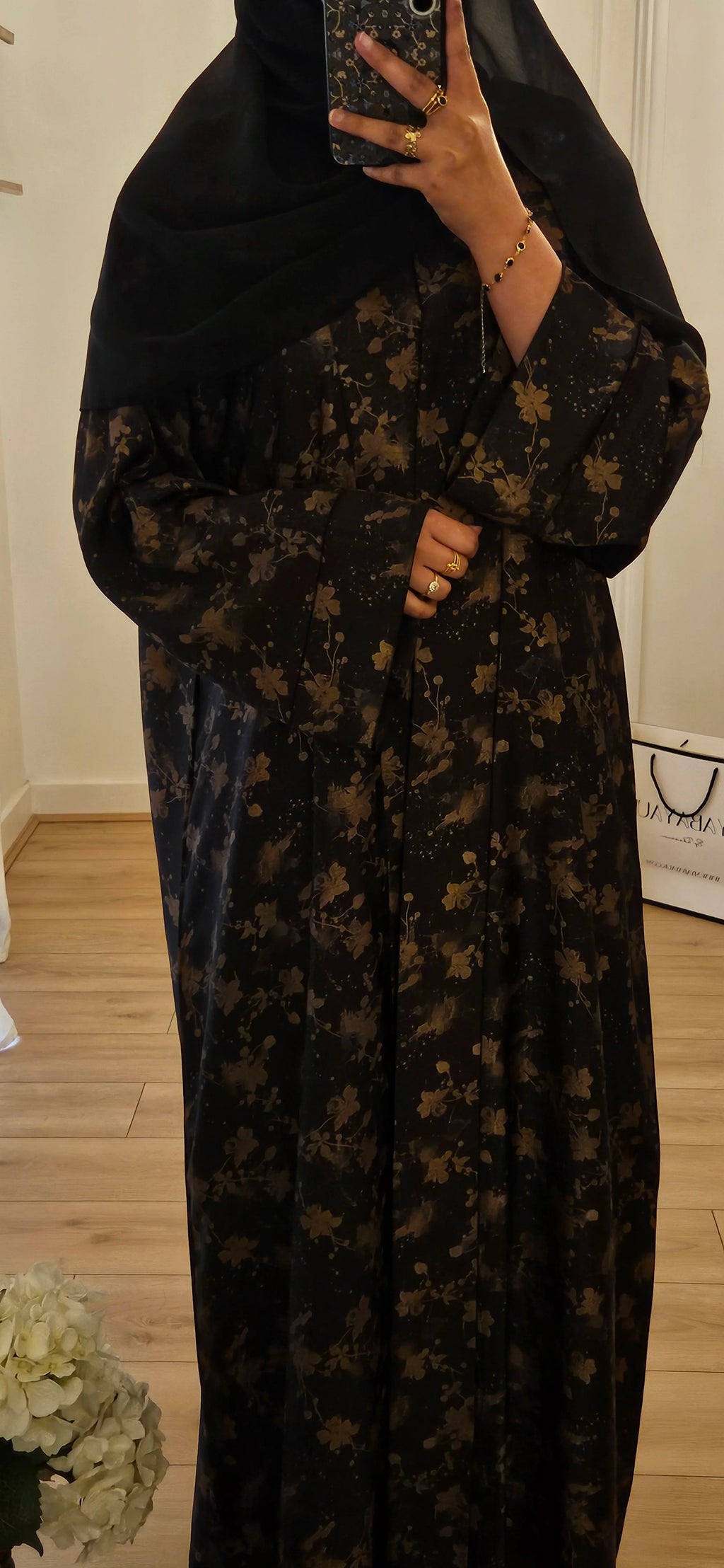 Jacquard Pattern Abaya In Black