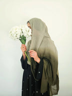 Model Dip Ombre Khaki Green Hijab