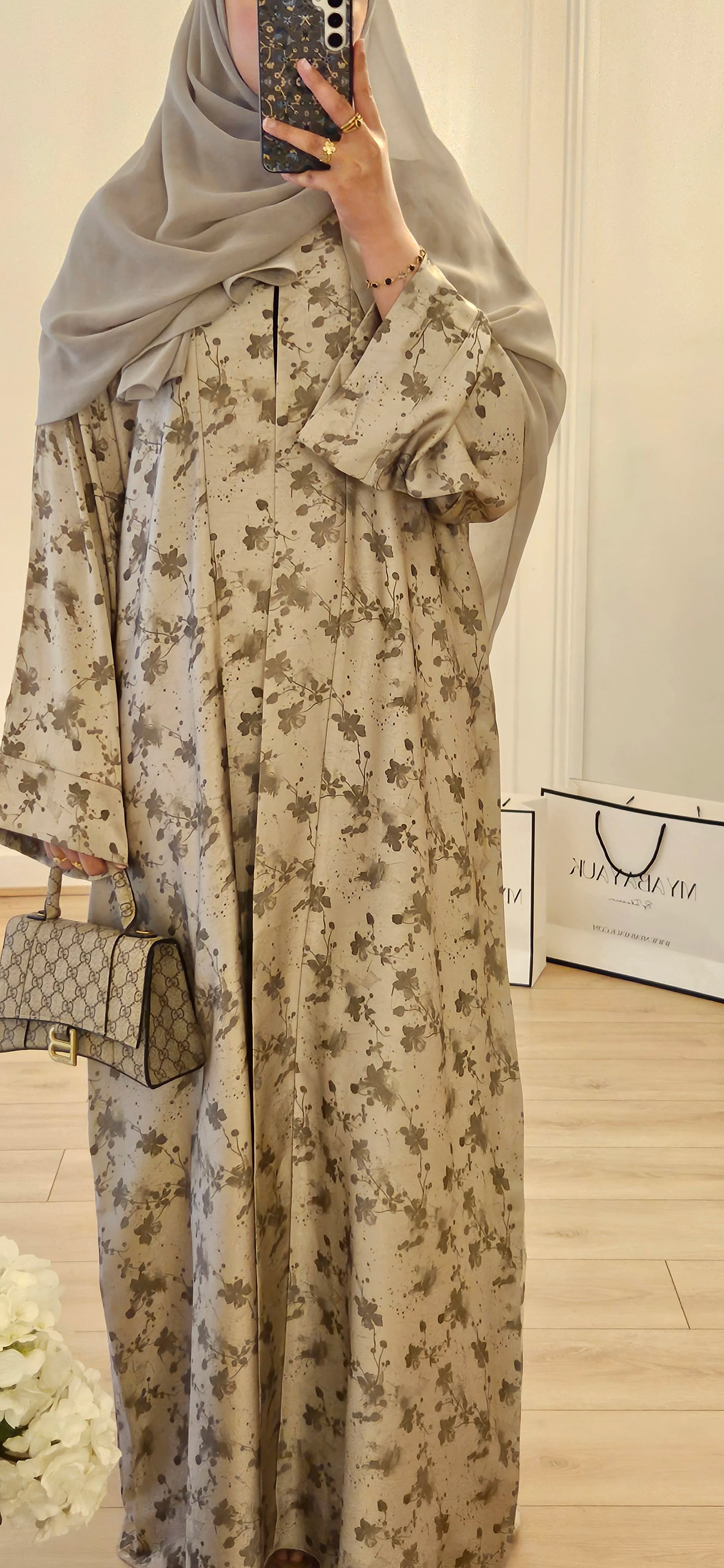 Jacquard Pattern Abaya In Beige