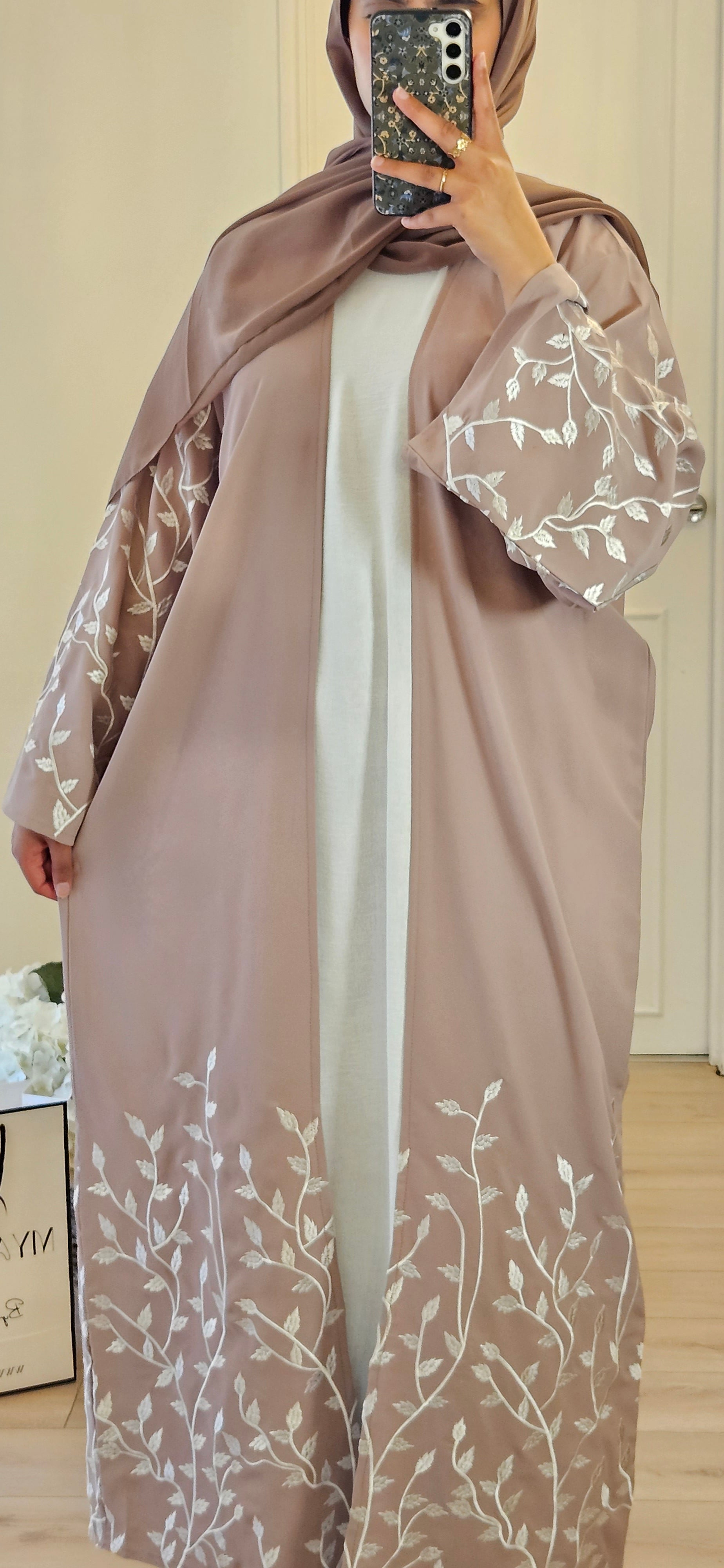 Pink Leaf Abaya In Pink
