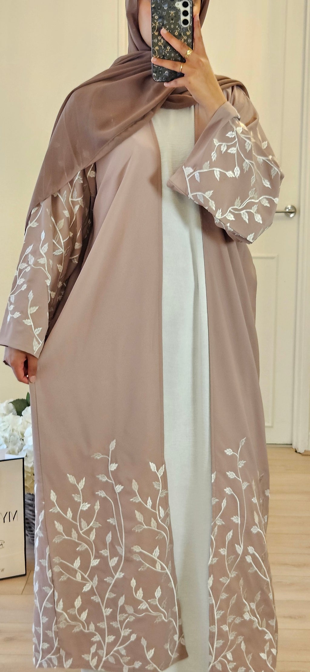 Pink Leaf Abaya In Pink