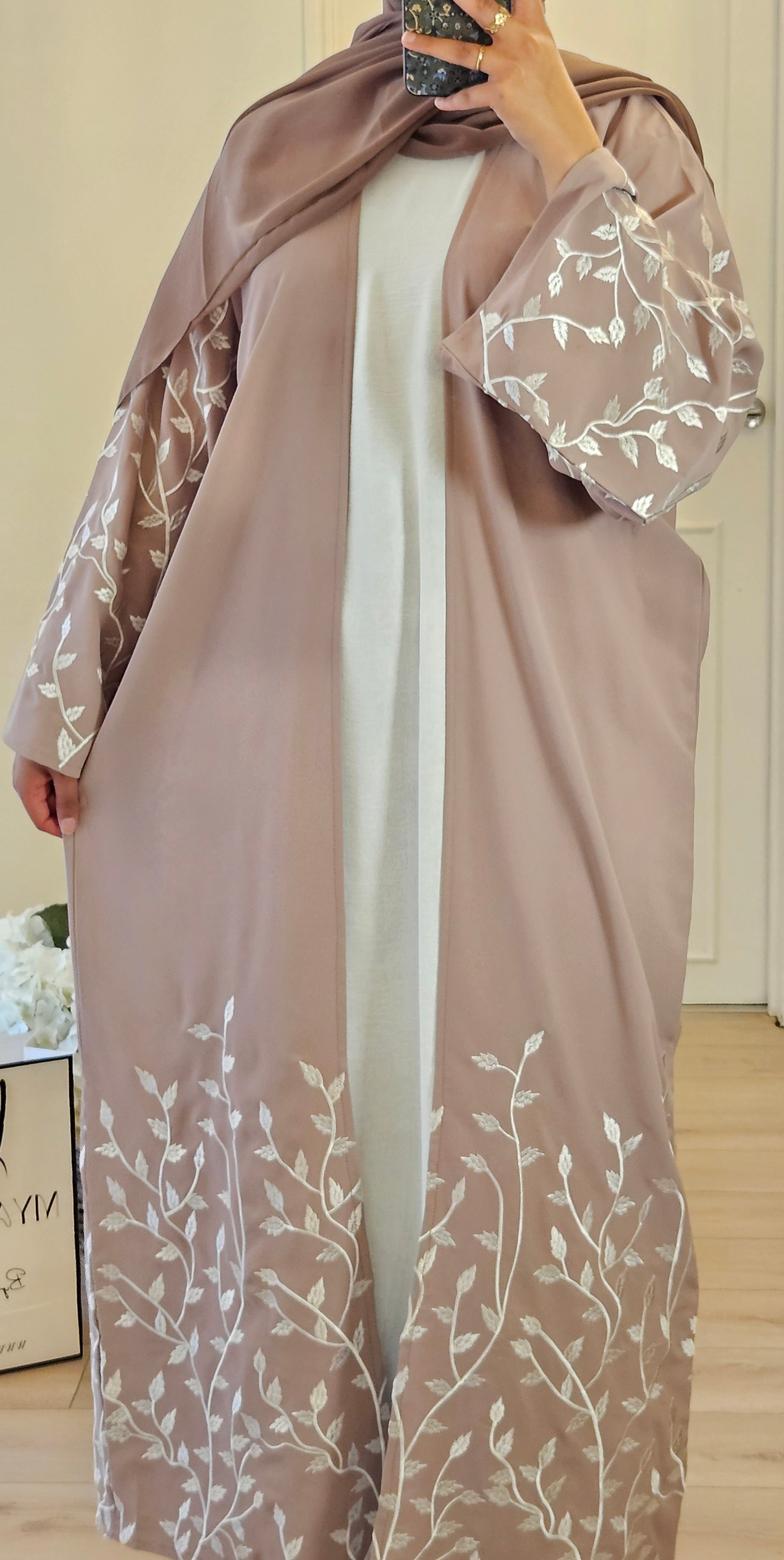 Pink Leaf Abaya In Pink