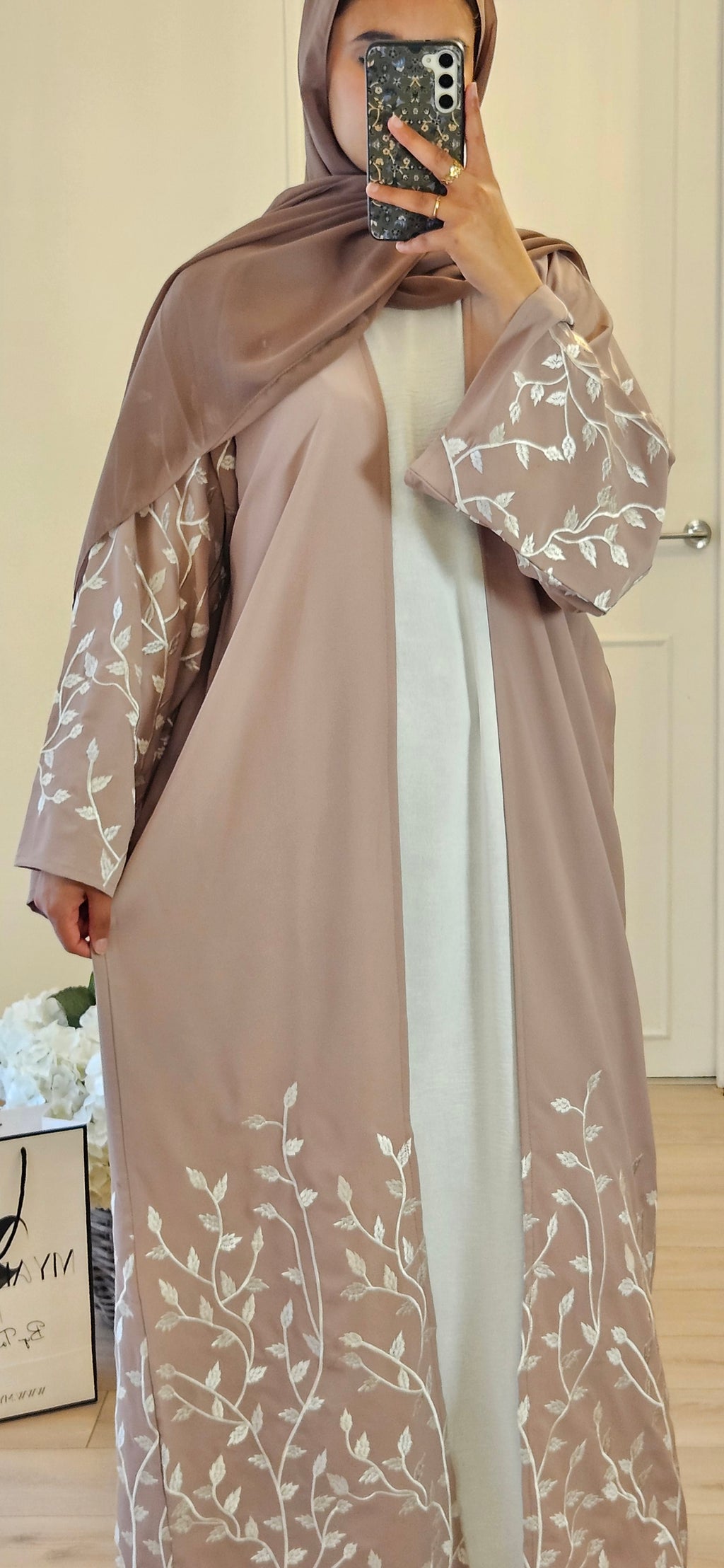 Pink Leaf Abaya In Pink