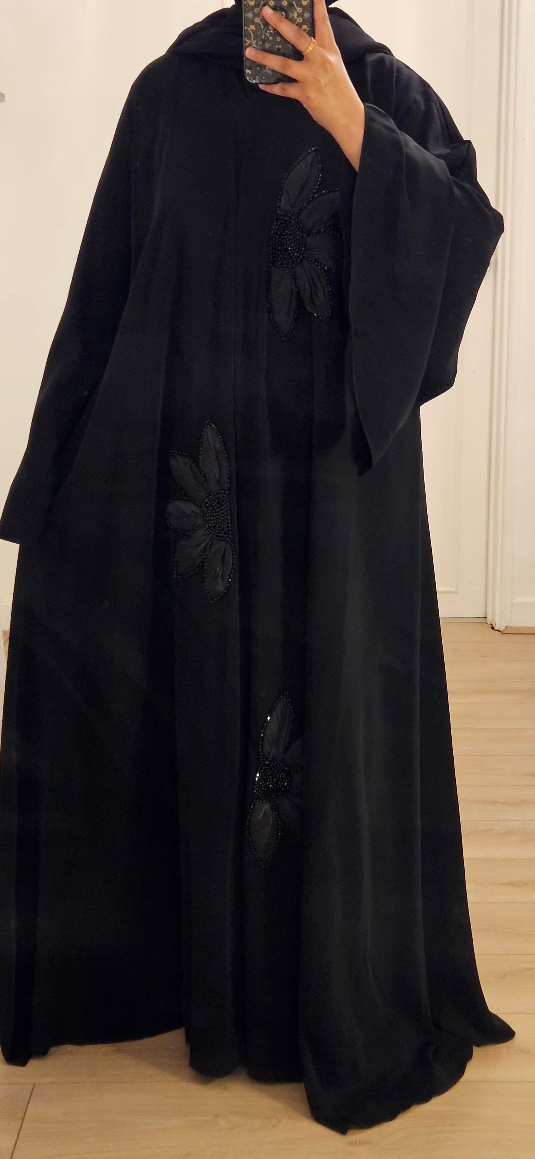 Roza Abaya in Black