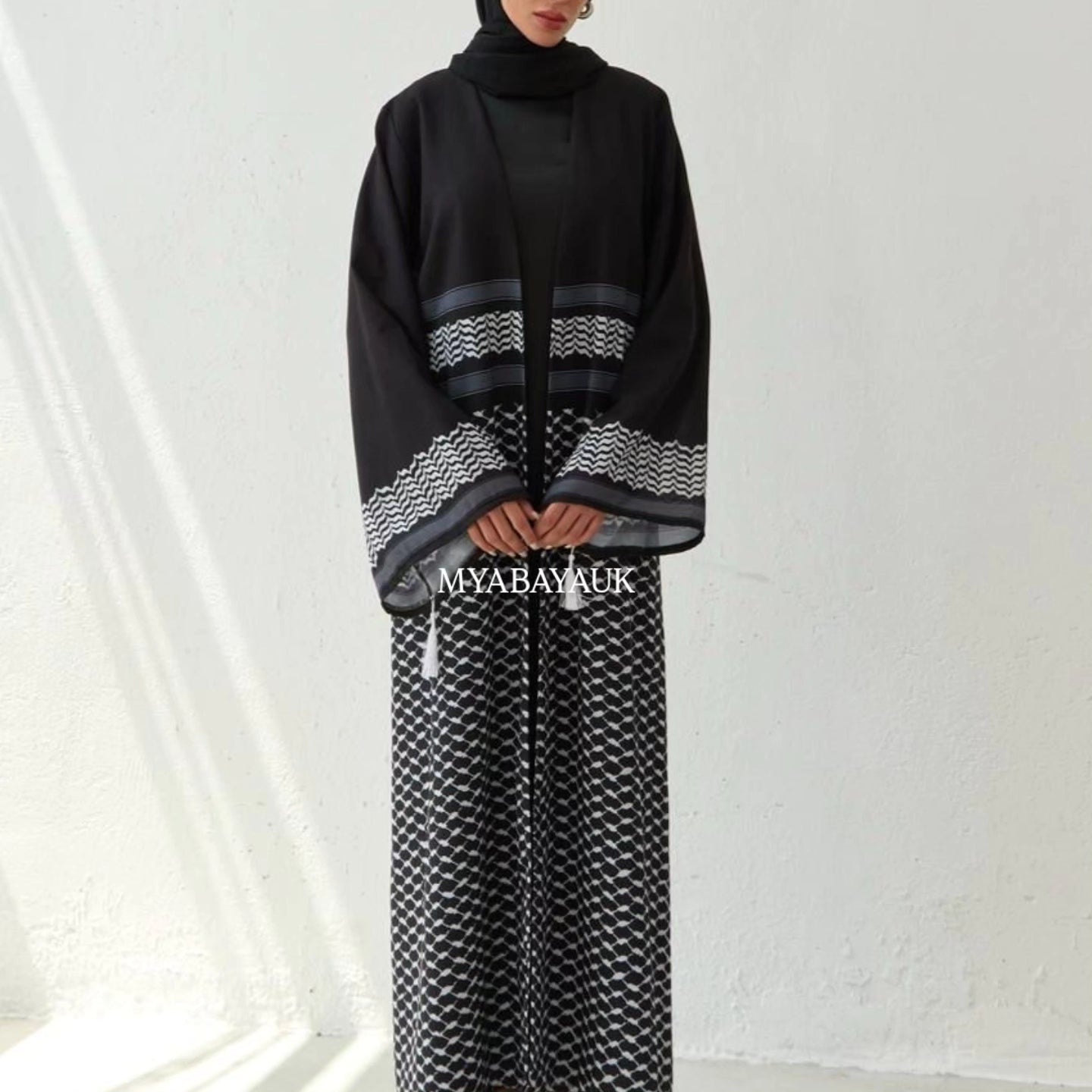 Palestine Abaya in Black