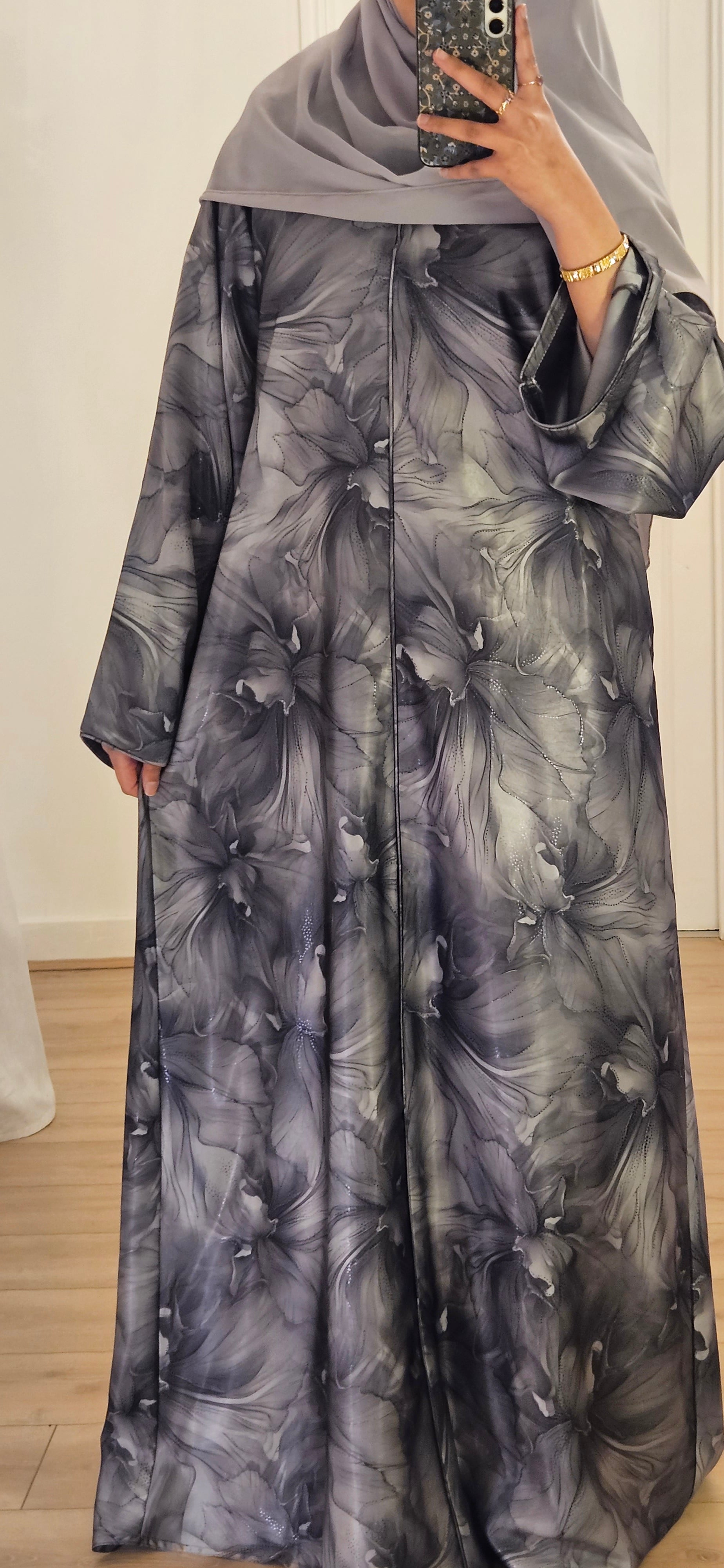Closed Floral Abaya In Grey