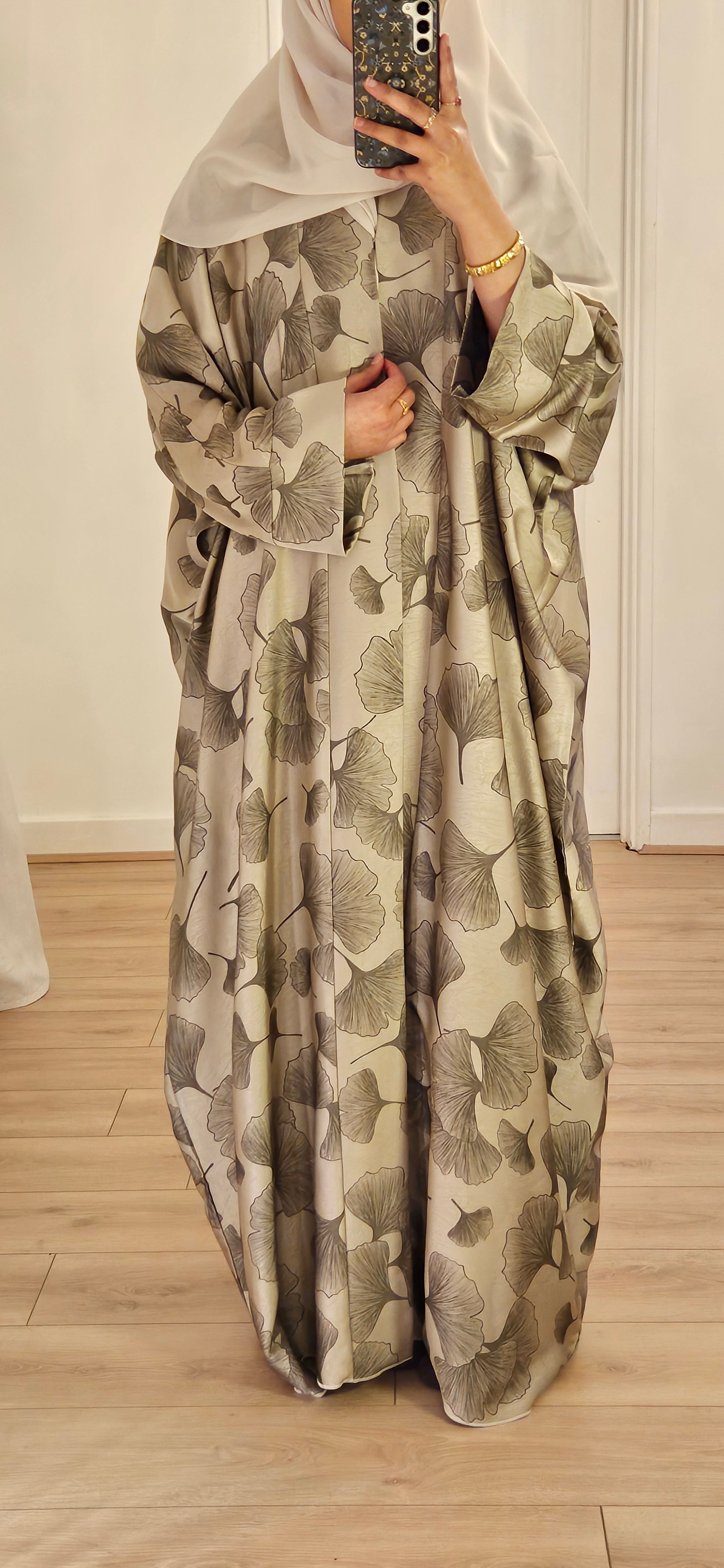 Naila Batwing Abaya In Beige