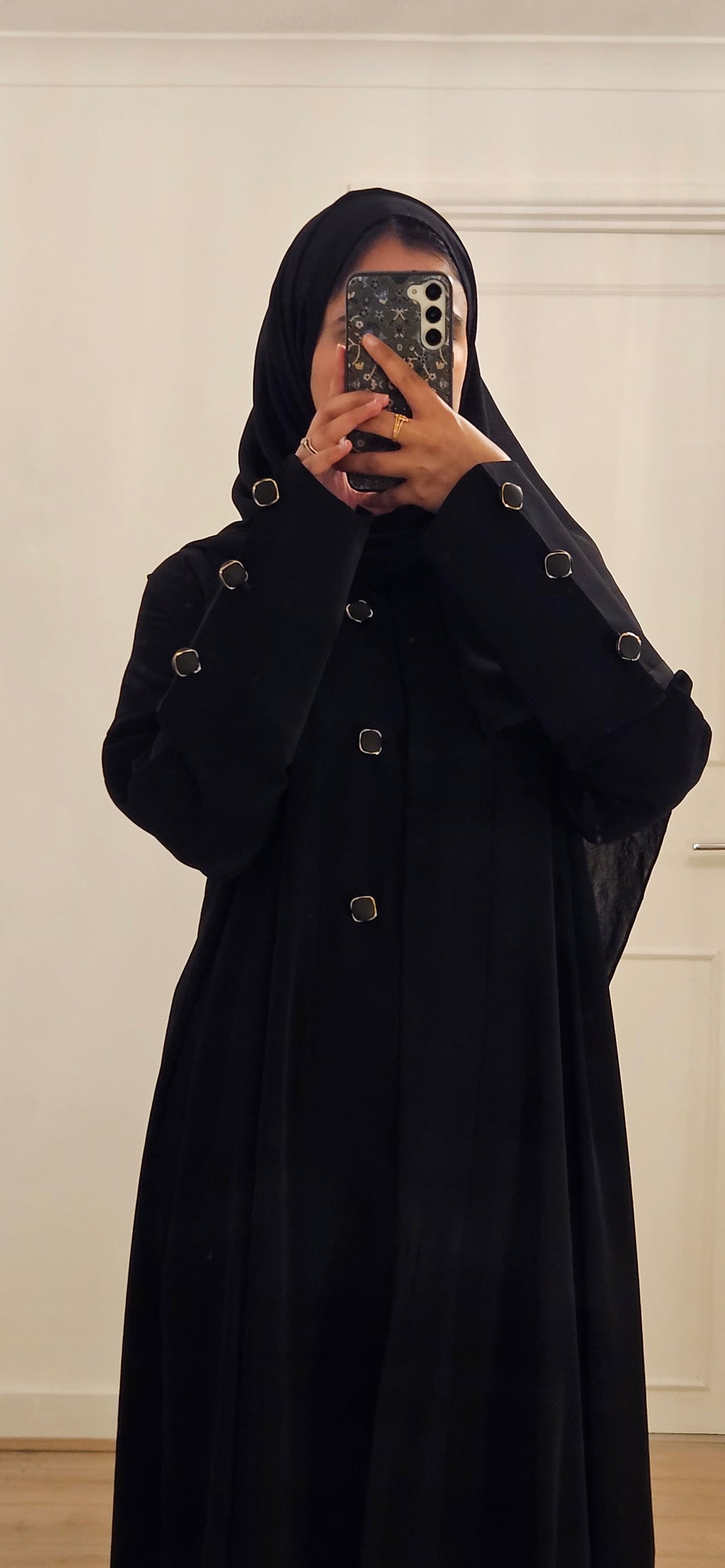 Zara Abaya in Black