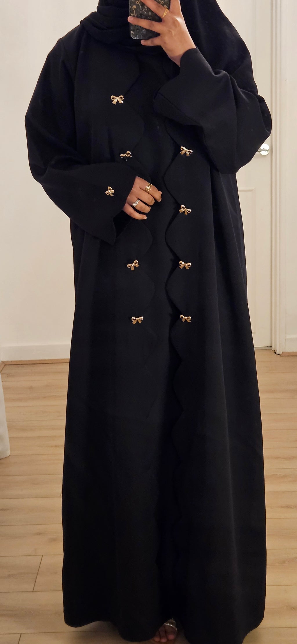 Bow Abaya in Black