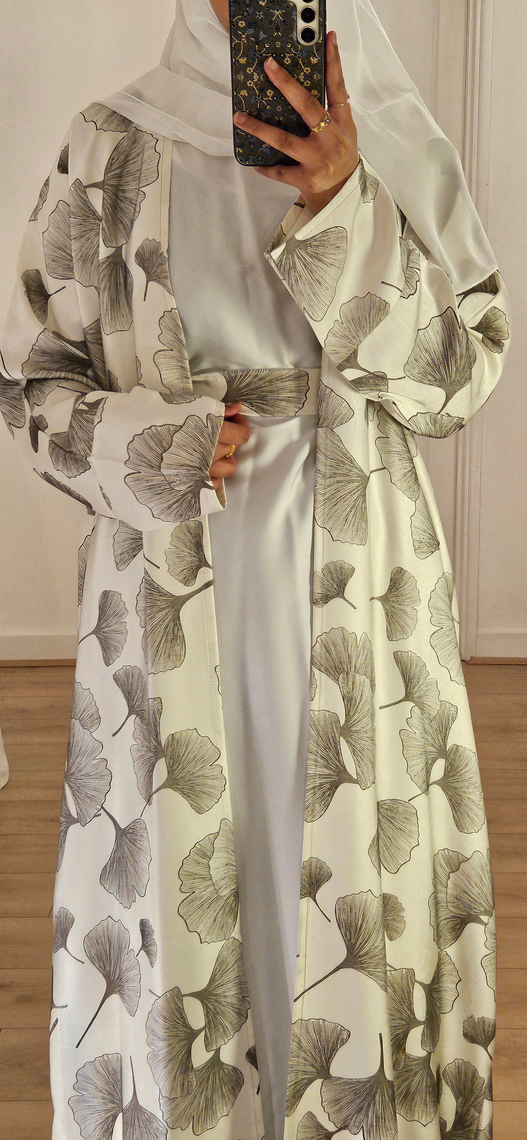 Samia Open Abaya In White