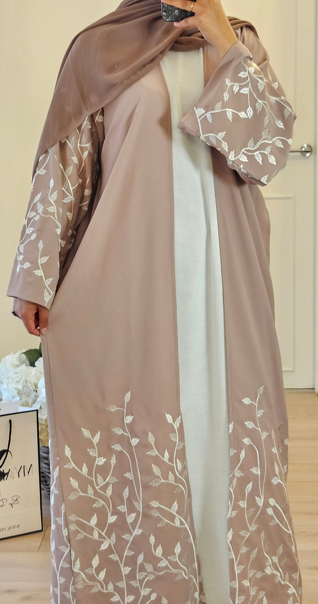 Pink Leaf Abaya In Pink