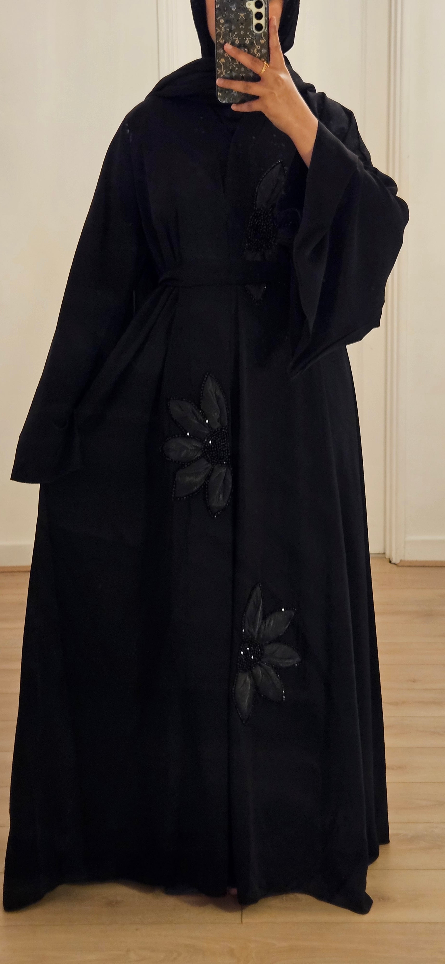 Roza Abaya in Black