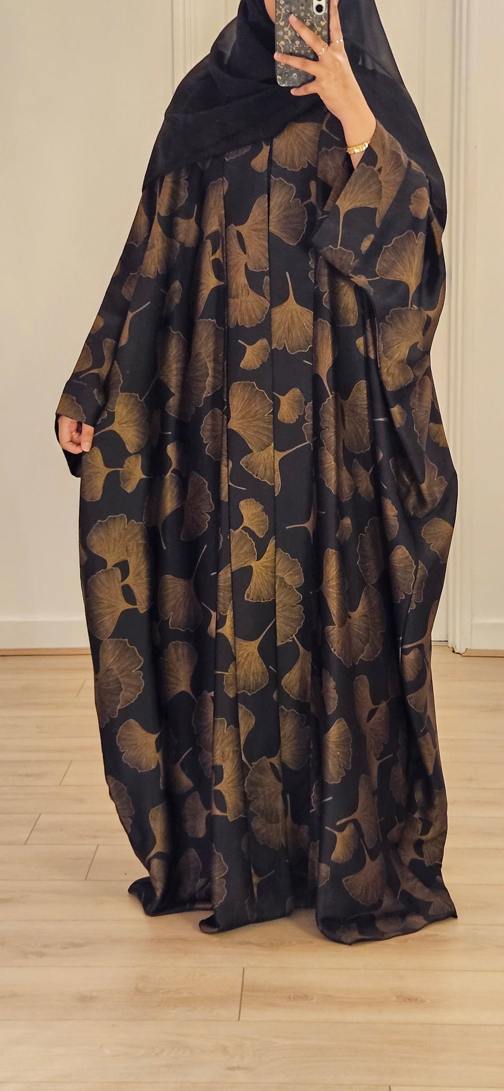 Naila Batwing Abaya In Black