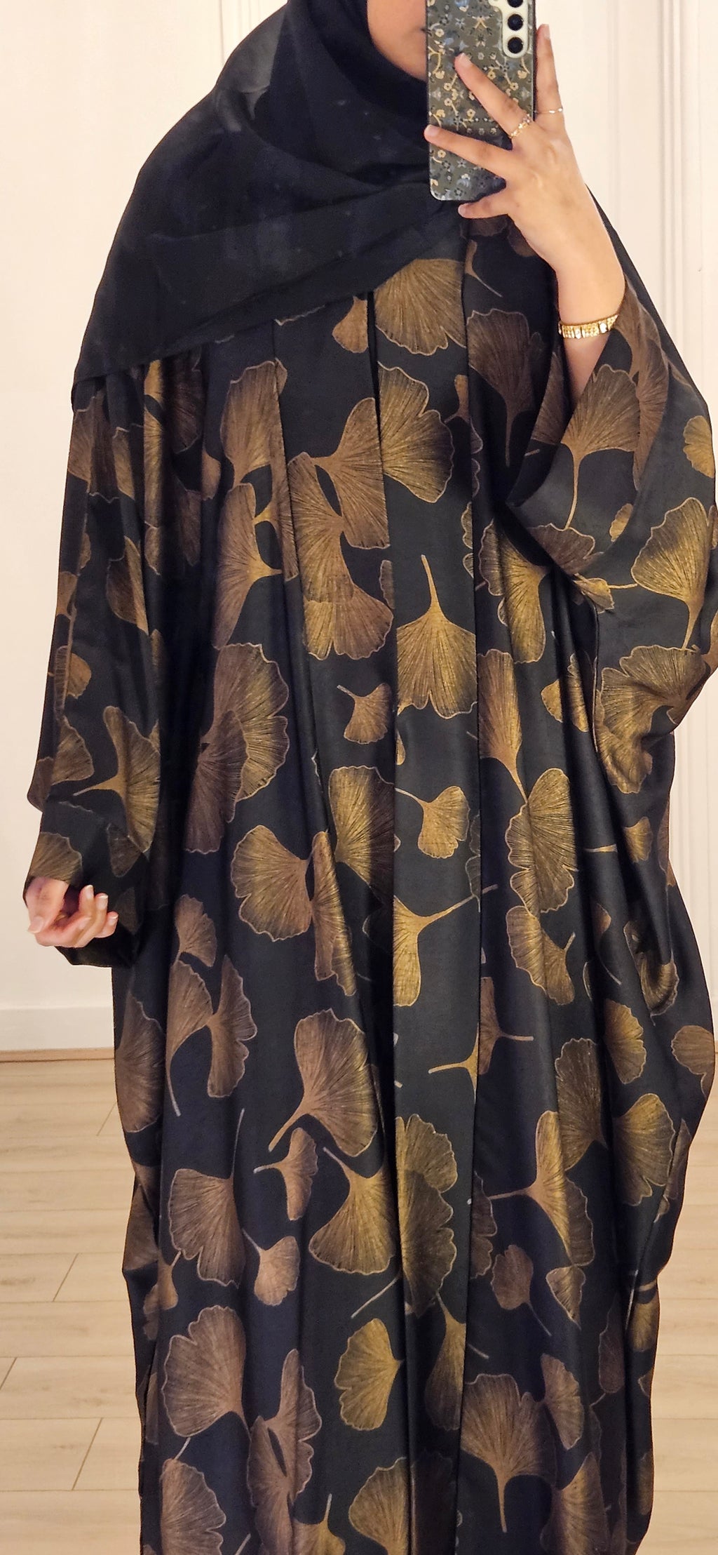 Naila Batwing Abaya In Black