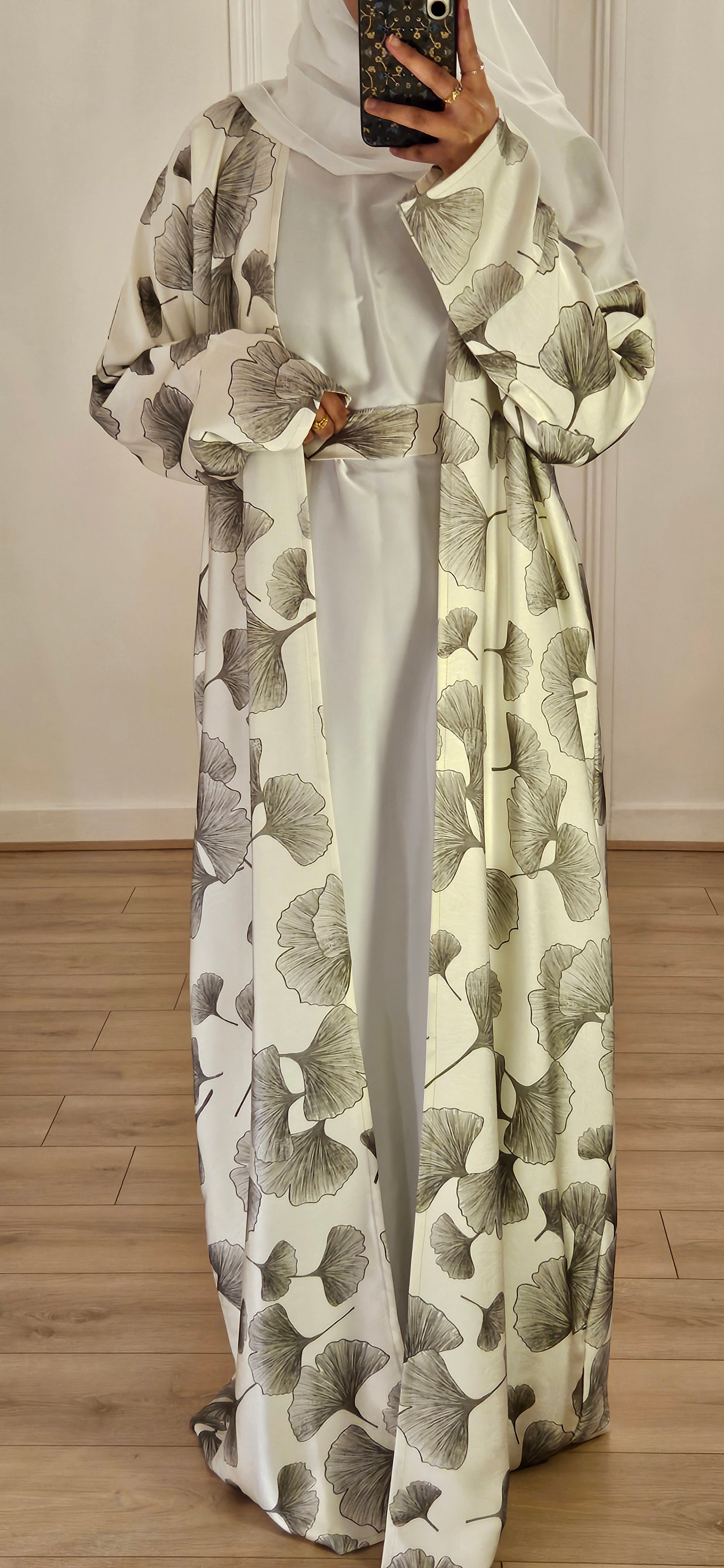 Samia Open Abaya In White