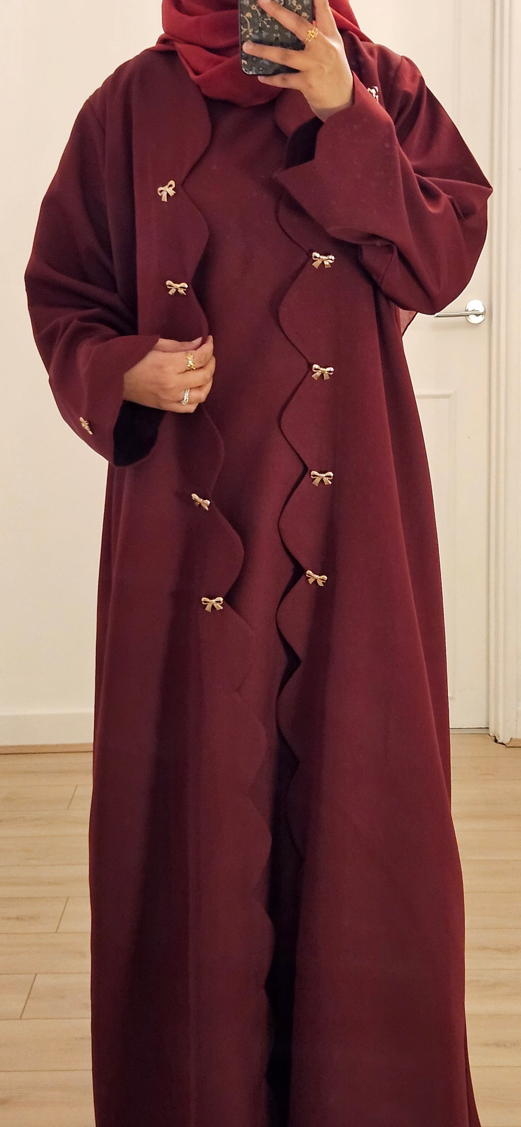 Bow Abaya in maroon