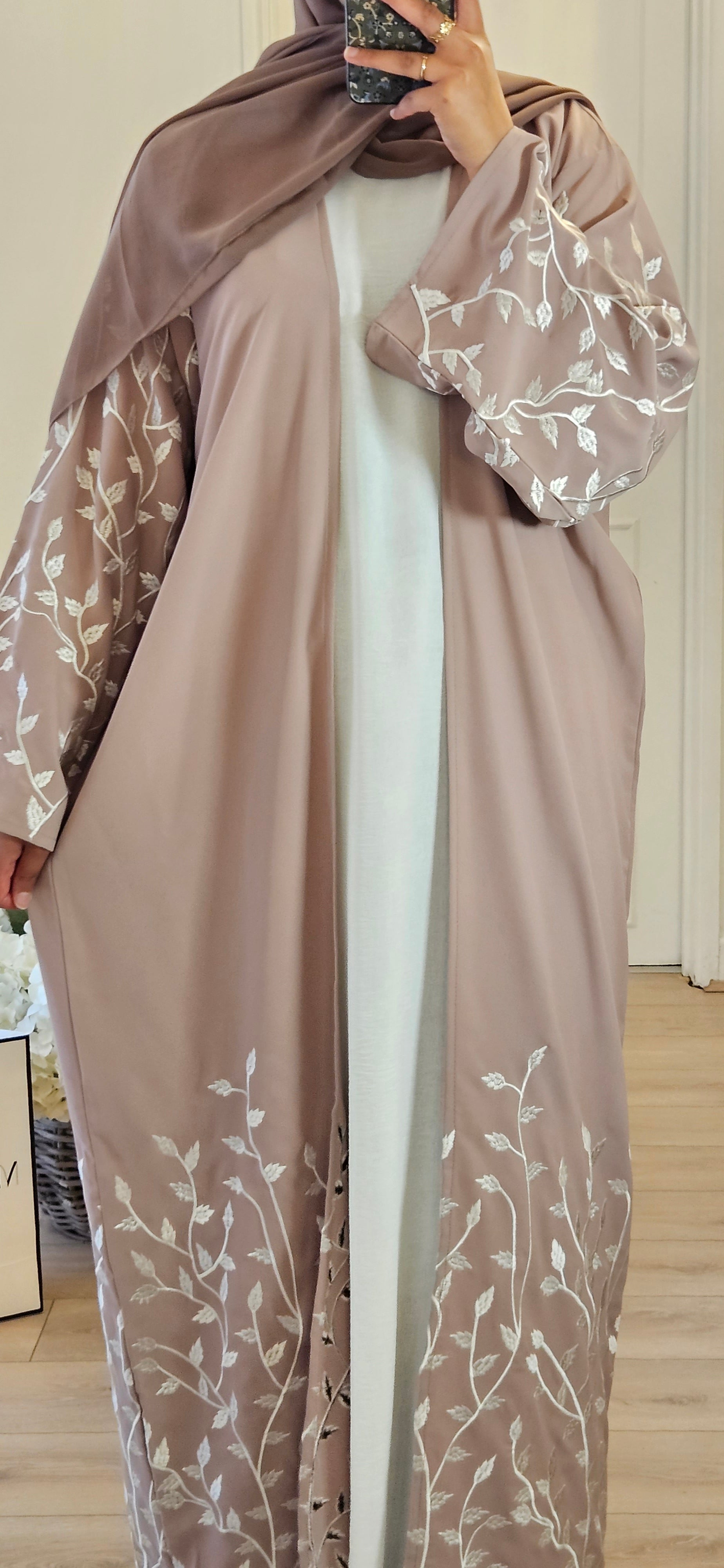 Pink Leaf Abaya In Pink