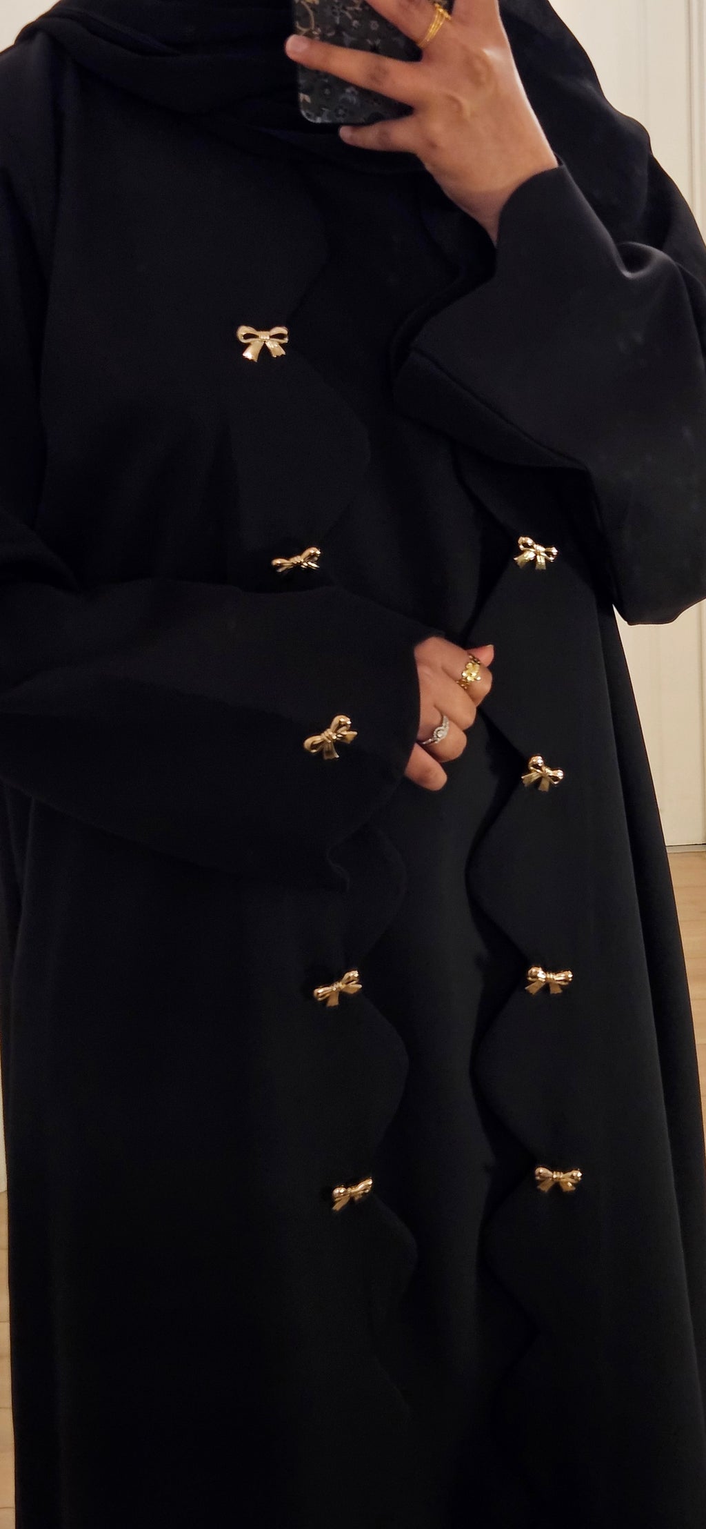 Bow Abaya in Black